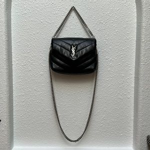 SAINT LAURENT Loulou Toy Matelasse Calfskin V-Flap Crossbody Bag in Black